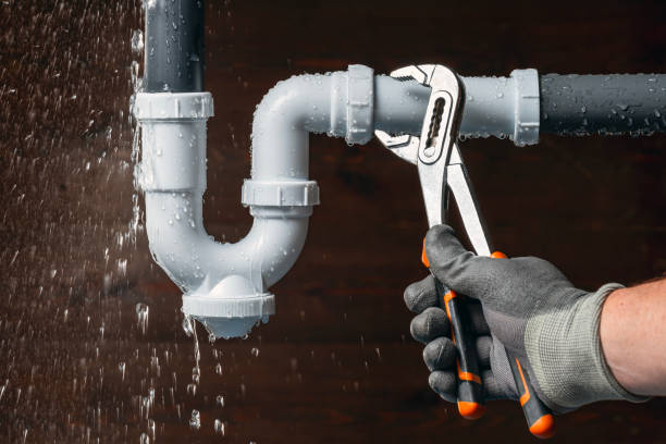 Professional Leak Detection technician working in Pleasureville, PA